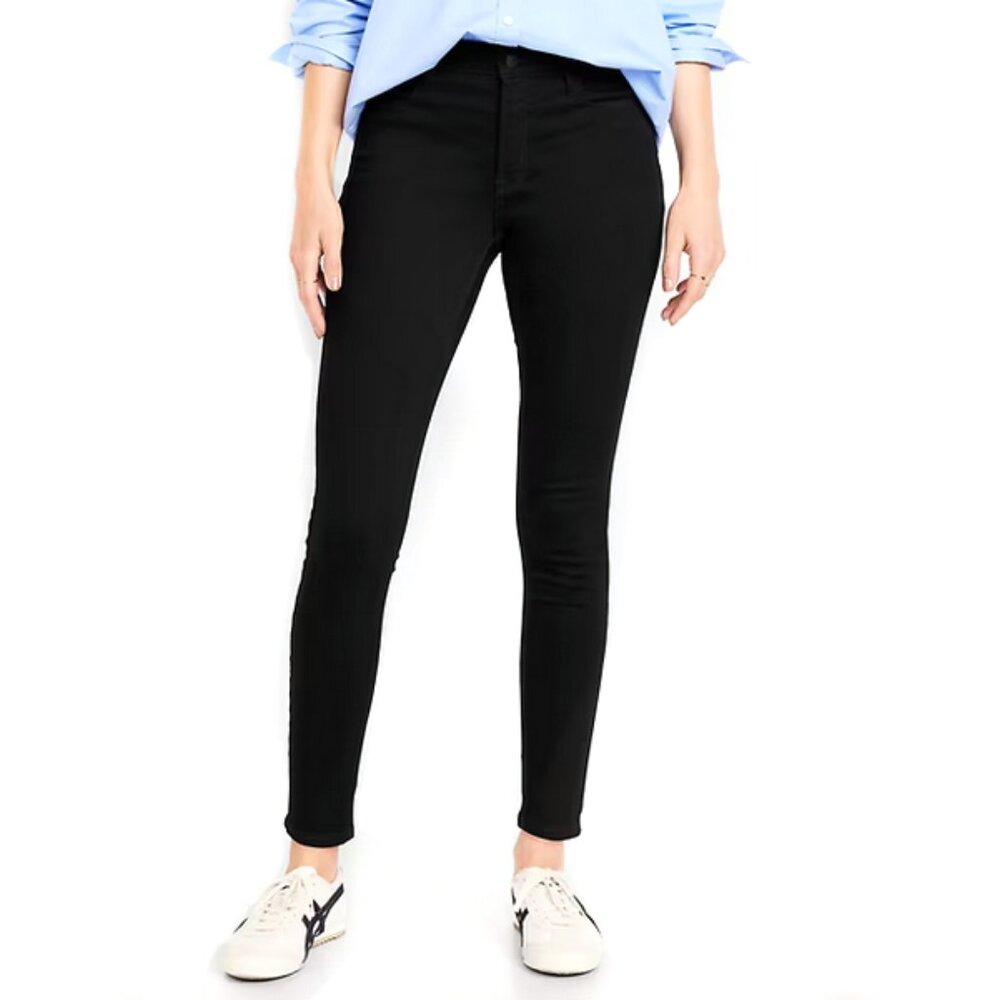 Petite Old Navy Rockstar Super Skinny Jeans, Black, Size 2P